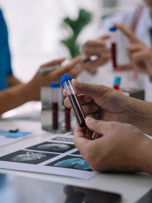 Labor-und diagnostische Untersuchungen